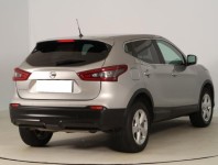 Nissan Qashqai  1.3 DIG-T Tekna