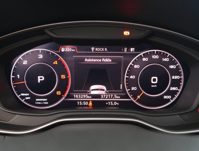 Audi Q5  3.0 TDI S line