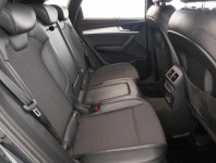 Audi Q5  3.0 TDI S line