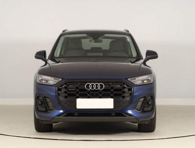 Audi Q5  45 TFSI S line