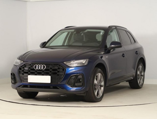 Audi Q5  45 TFSI S line