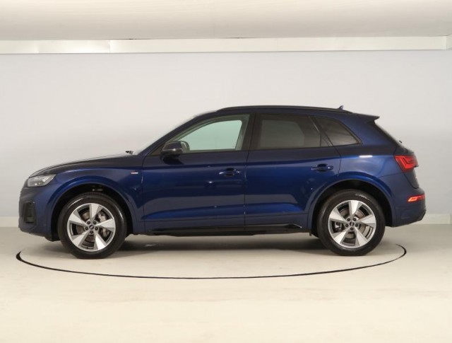 Audi Q5  45 TFSI S line