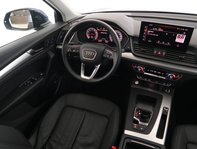 Audi Q5  45 TFSI S line