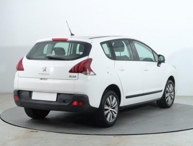 Peugeot 3008  1.2 PureTech 