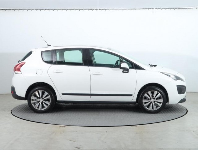 Peugeot 3008  1.2 PureTech 