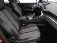 Peugeot 3008  1.5 BlueHDi 
