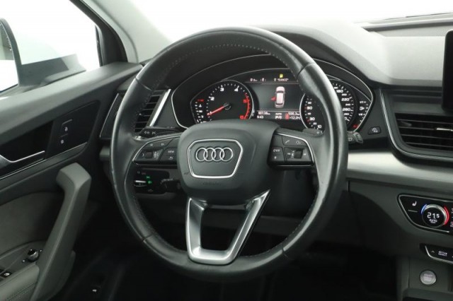 Audi Q5  2.0 TDI 