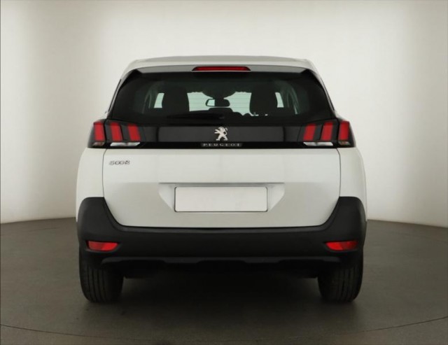 Peugeot 5008  1.5 BlueHDi 