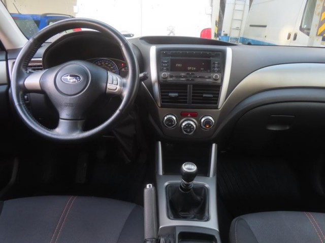 Subaru Forester  2.0 d 