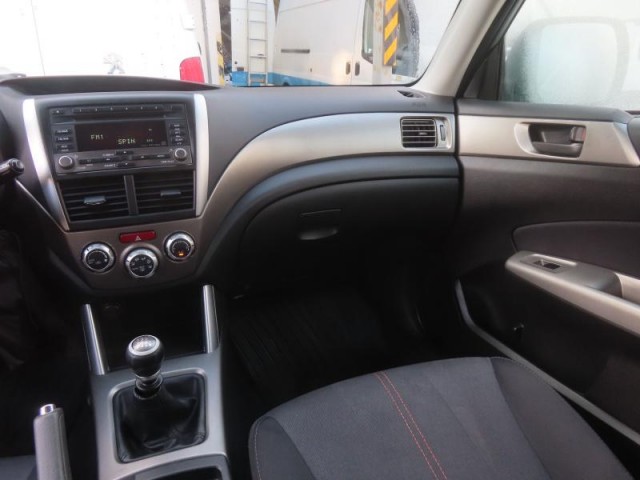 Subaru Forester  2.0 d 