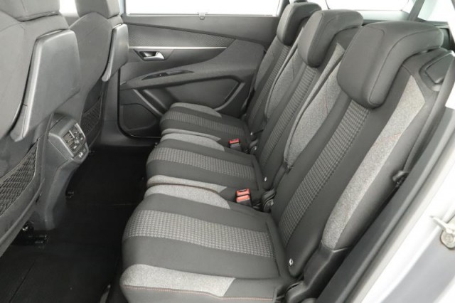 Peugeot 5008  1.6 BlueHDi Active