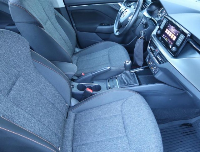 Škoda Kamiq  1.0 TSI Ambition Plus