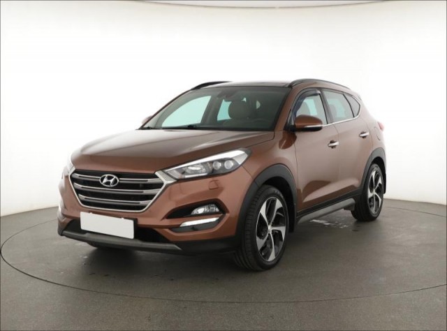 Hyundai Tucson  2.0 CRDi 