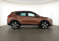 Hyundai Tucson  2.0 CRDi 