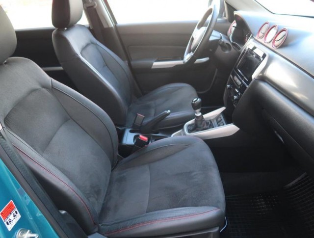 Suzuki Vitara  1.4 BoosterJet 