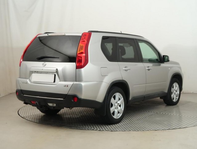 Nissan X-Trail  2.0 dCi 