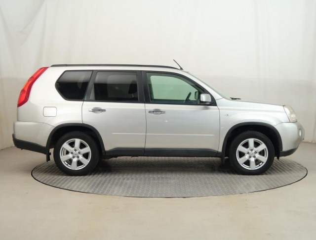 Nissan X-Trail  2.0 dCi 