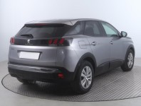 Peugeot 3008  1.5 BlueHDi 