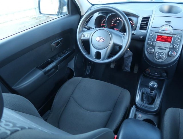 Kia Soul  1.6 CVVT 