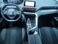 Peugeot 3008  1.5 BlueHDi Allure