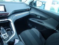 Peugeot 3008  1.5 BlueHDi Allure