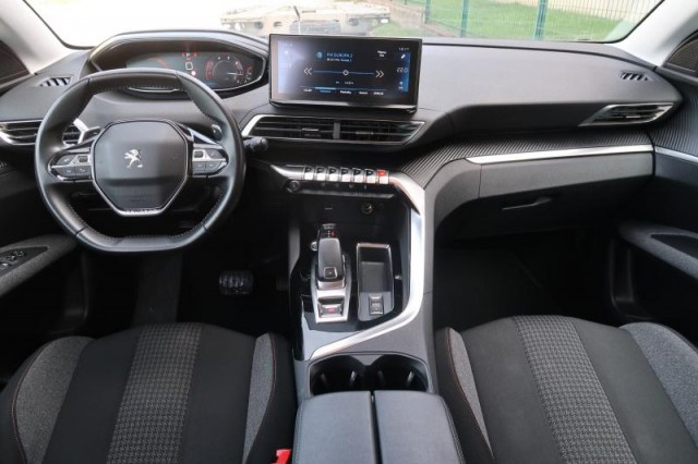 Peugeot 3008  1.5 BlueHDi Allure