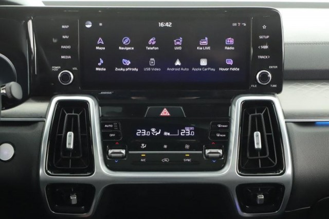 Kia Sorento  2.2 CRDi 