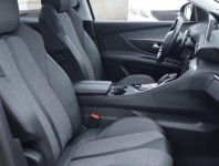 Peugeot 3008  1.5 BlueHDi Active