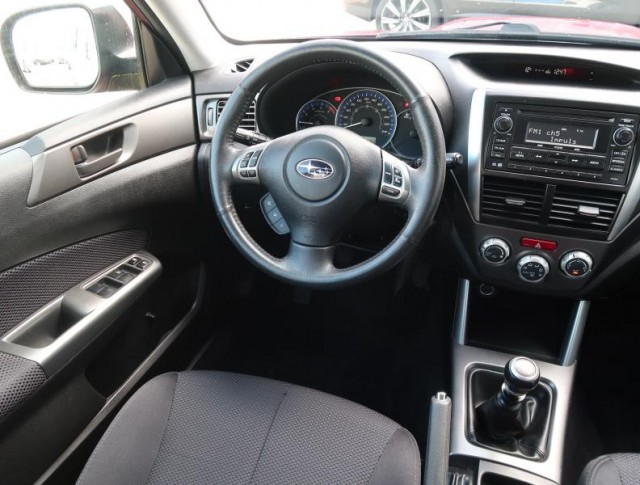 Subaru Forester  2.0 d 