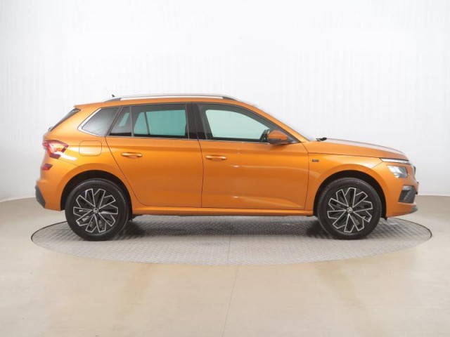 Škoda Kamiq  1.0 TSI Drive