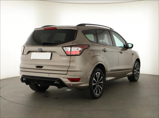Ford Kuga  1.5 EcoBoost ST-Line