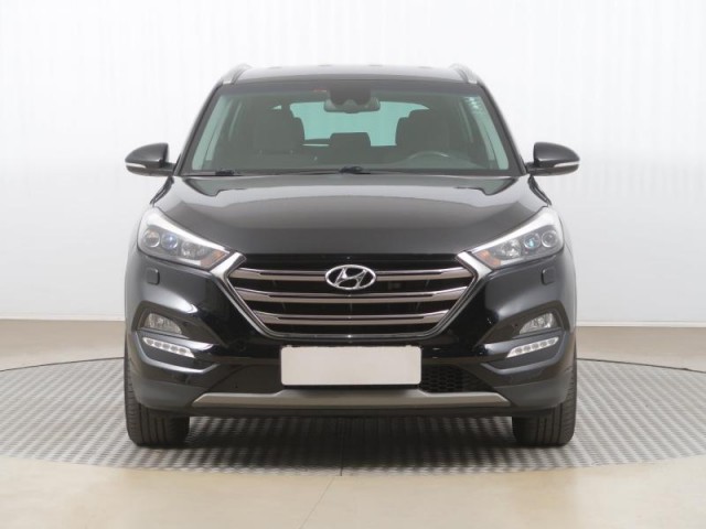 Hyundai Tucson  2.0 CRDi 