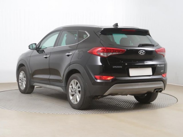 Hyundai Tucson  2.0 CRDi 