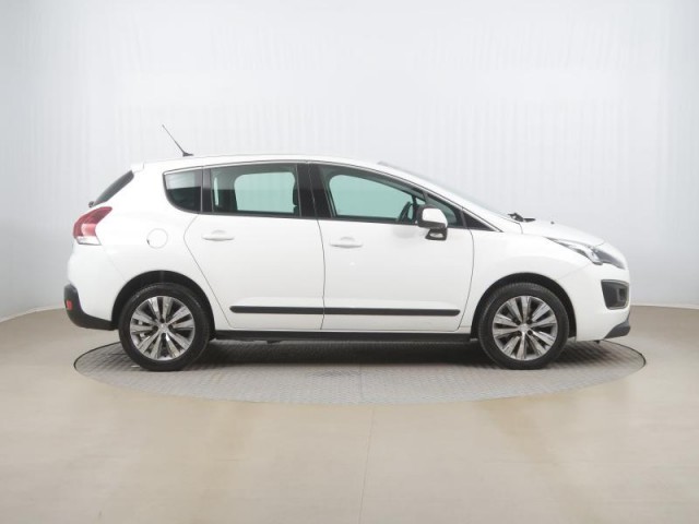 Peugeot 3008  2.0 HDi 