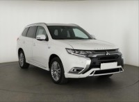 Mitsubishi Outlander  2.4 PHEV 