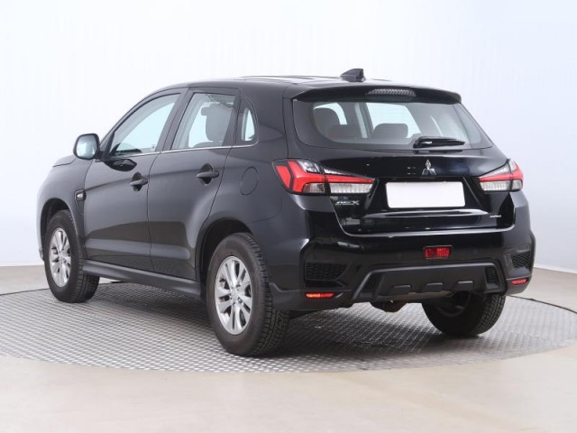 Mitsubishi ASX  2.0 MIVEC 