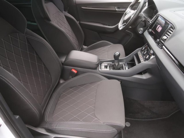 Škoda Karoq  1.5 TSI Sportline