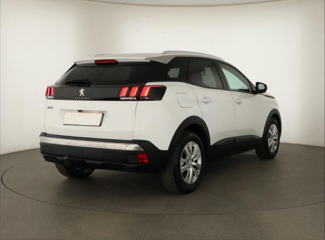 Peugeot 3008  1.2 PureTech Active