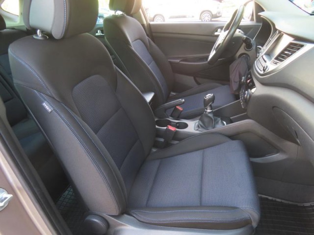 Hyundai Tucson  1.7 CRDi 