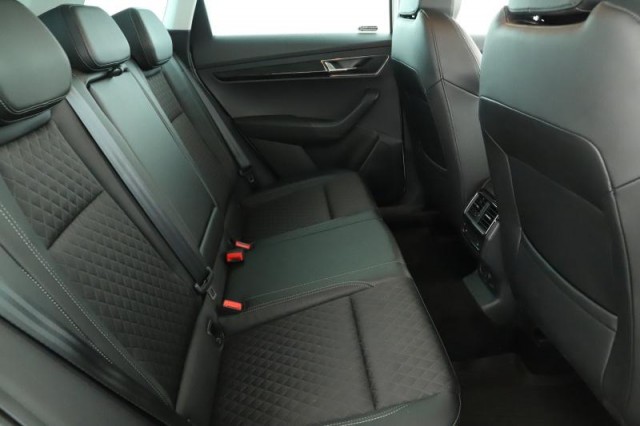 Škoda Karoq  1.5 TSI 