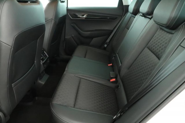 Škoda Karoq  1.5 TSI 