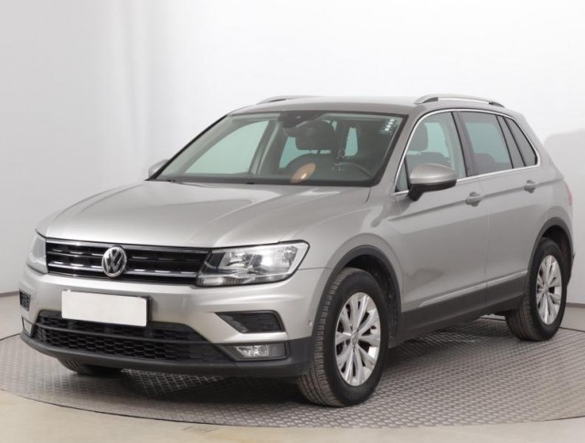 Volkswagen Tiguan  2.0 TDI 