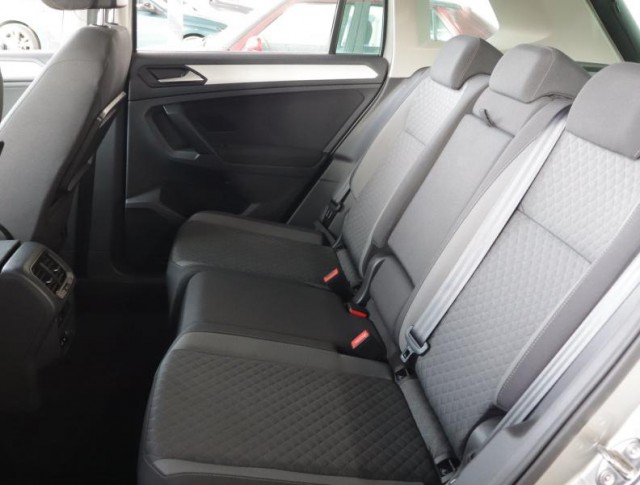 Volkswagen Tiguan  2.0 TDI 
