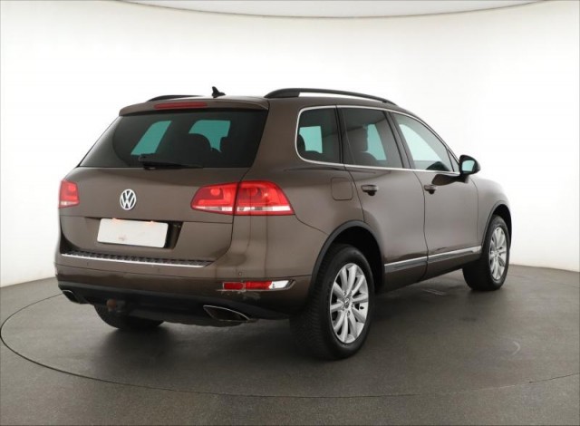 Volkswagen Touareg  3.0 TDI 