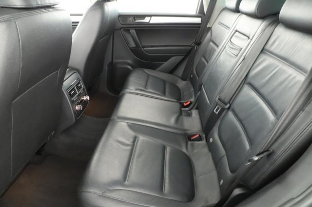 Volkswagen Touareg  3.0 TDI 