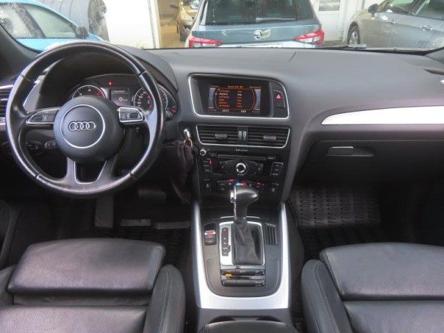 Audi Q5  2.0 TDI 