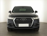 Audi Q7  3.0 TDI S-Line