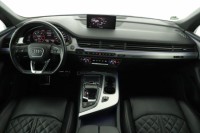 Audi Q7  3.0 TDI S-Line