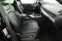 Audi Q7  3.0 TDI S-Line