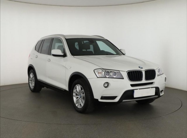 BMW X3  xDrive20d Selection